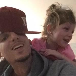 Meet your Posher, Devin